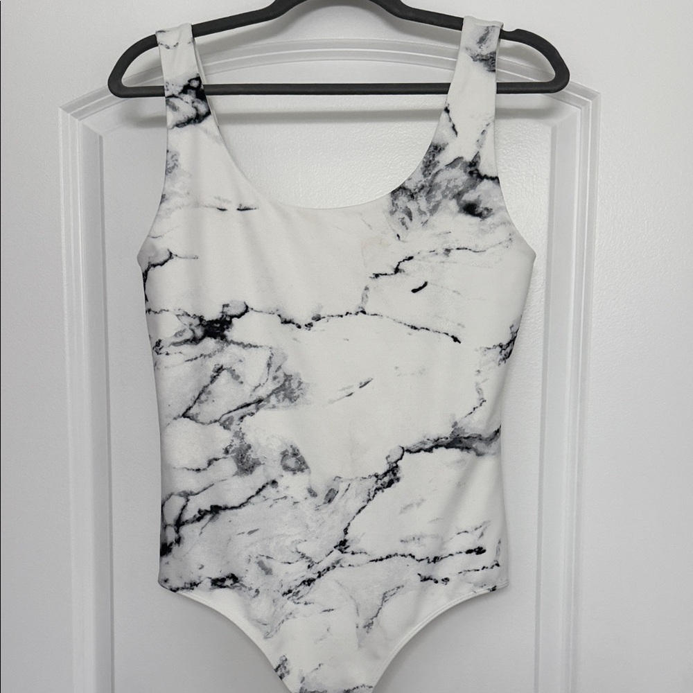Marble Print Express Body Suit